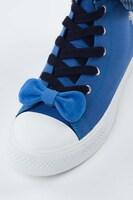 スニーカー（5年生モデル）