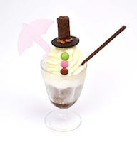 「千年伯爵のバニラチョコパフェ」