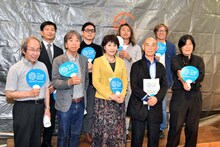 （上段左から）阿部芳久、田中秀幸、和田敏克、しりあがり寿、加藤敬。（下段左から）原島博、古川タク、里中満智子、富野由悠季、河口洋一郎。