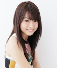 藤塚優里亜役の加弥乃。