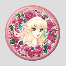 日本橋髙島屋とのコラボによる缶バッジ。(c)秋本治/集英社