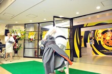 ぬらりひょんに大外刈りを決める篠原信一。