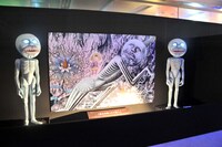 「冥界ワールドツアー」の展示の様子。