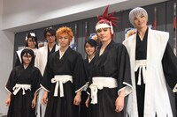 「『ROCK MUSICAL BLEACH』～もうひとつの地上～」囲み取材の様子。