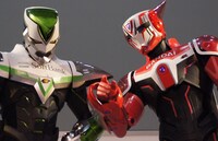 「TIGER＆BUNNY Let's Believe HEROES ヒーローショー」より。