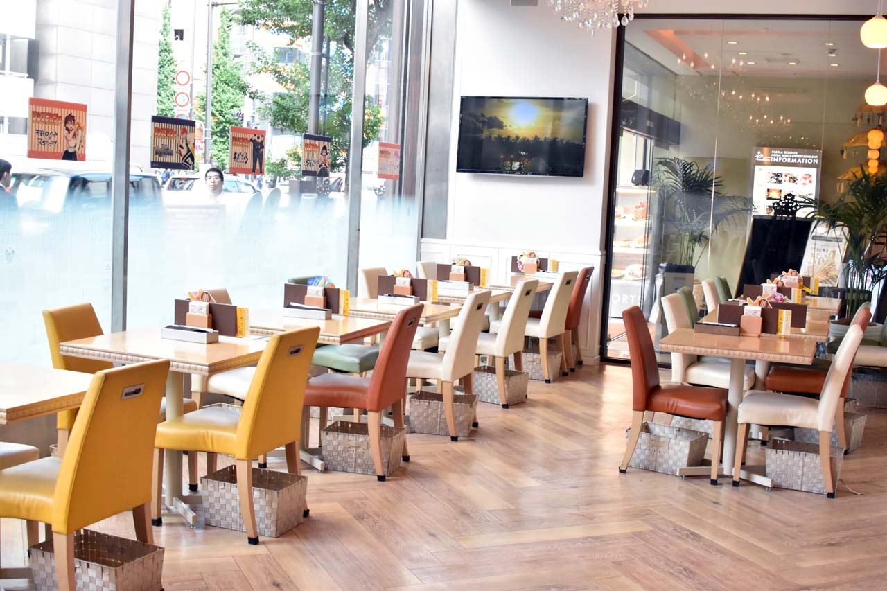 「少年サンデーカフェ」店内の様子。