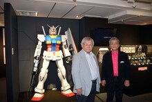 左から安彦良和、池田秀一。