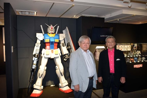 左から安彦良和、池田秀一。