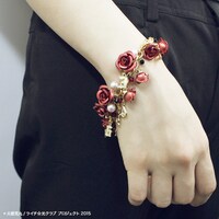 「ライチ☆光クラブ ブレスレット（ナタリーストアモデル）」着用画像