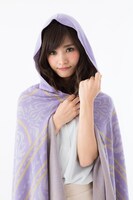 「アルスラーンモデル フード付きストール」着用画像