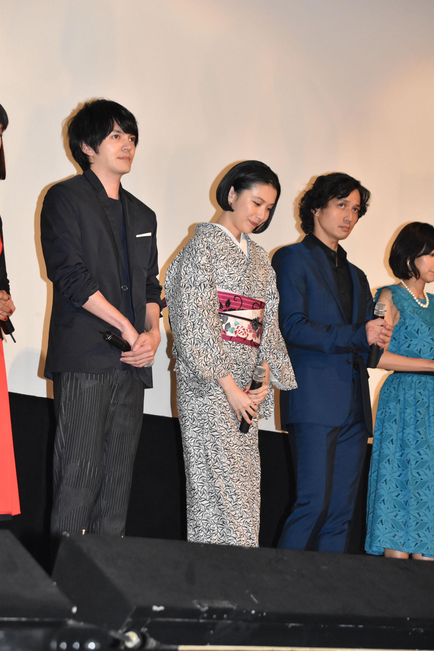 「花芯」初日舞台挨拶の様子。