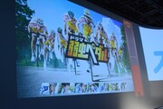 画面横のメーターがラインに満たないと、上映が中断してしまう。