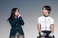 （左から）桜井美南、平井浩基。