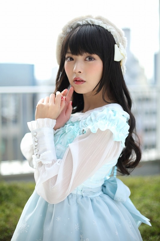 上坂すみれ