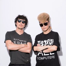 （左から）若旦那、綾小路翔。