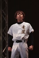 小澤廉演じる沢村栄純。公開ゲネプロより。