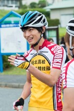 「『弱虫ペダル』写真集メーカー」で公開されるオフショットの1枚。