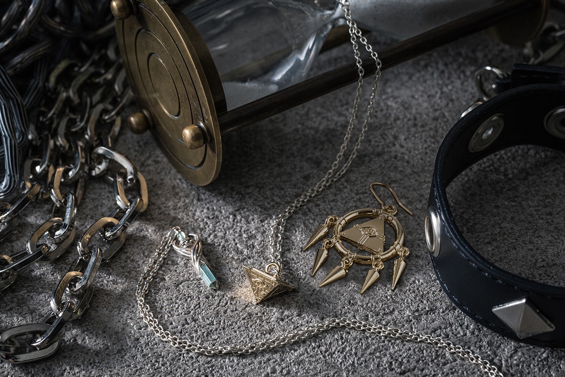 なかなか似合ってるぜ！「遊☆戯☆王」千年アイテムがアクセサリーに