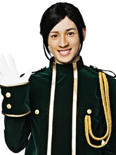 神里優希演じる秋田新幹線。