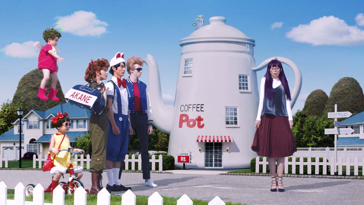GUの新CM「アラレがスカート!?」篇より。