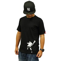 Tシャツの着衣例。