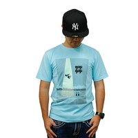Tシャツの着衣例。