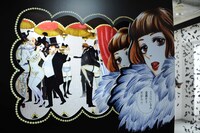 「鼻下長紳士回顧録」コーナーの様子。