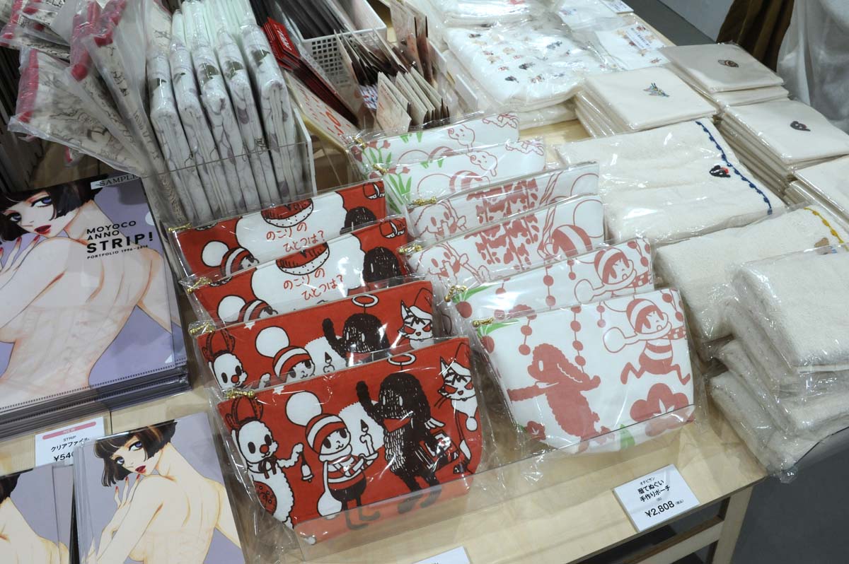 物販コーナーの様子。