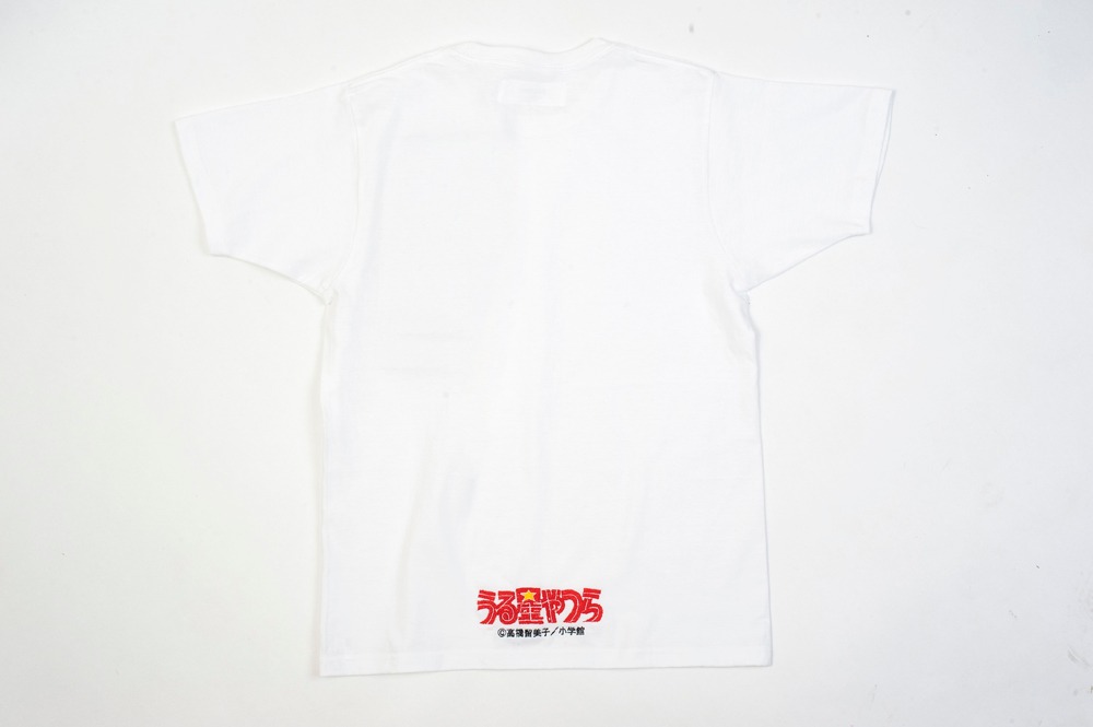「うる星やつら グリッチ刺繍Tシャツ（電撃）」の背面