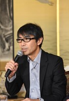 瓶子吉久編集長