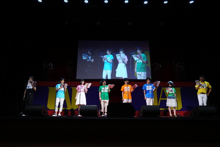 朗読劇の様子。