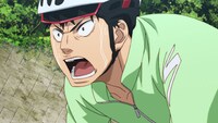 新たに公開された「弱虫ペダル SPARE BIKE」の場面写真。