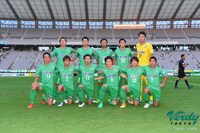 東京ヴェルディ選手の集合写真。