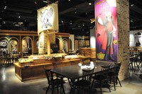 サンジのおれ様レストラン店内の様子。