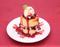 「チョッパーのベリーたっぷり欲張りパンケーキ」