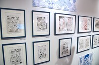 展示の様子。(c)秋本 治・アトリエびーだま／集英社