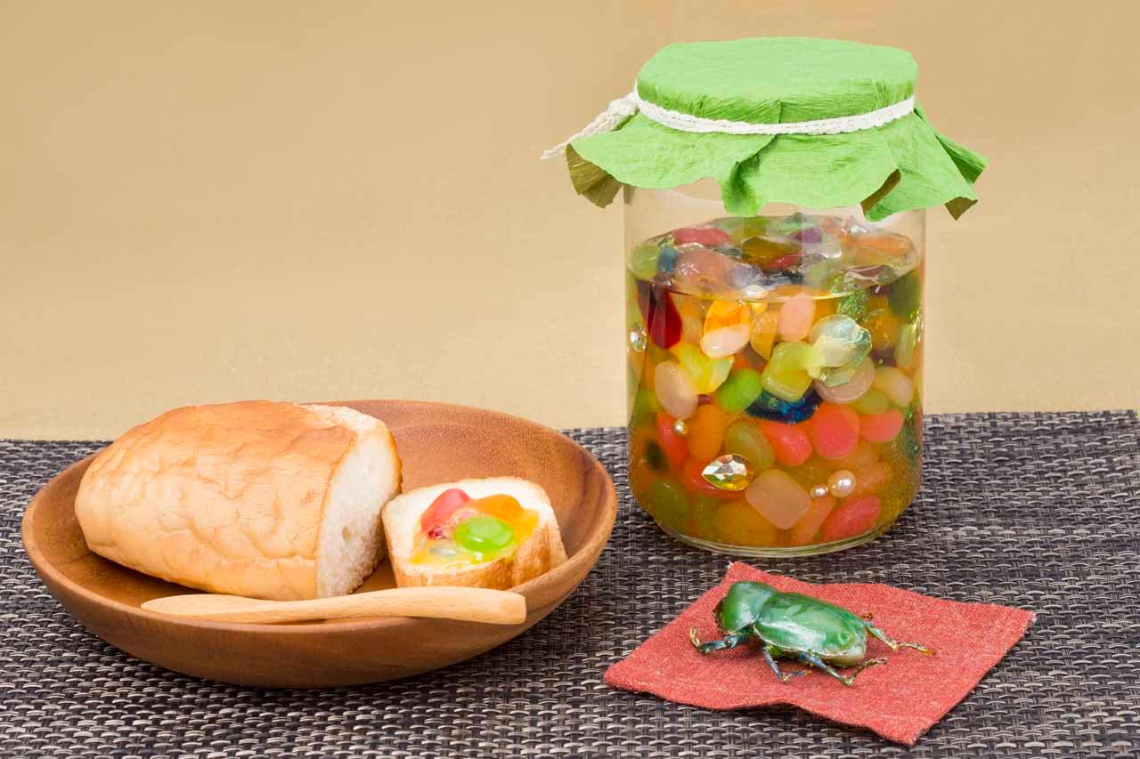 「ダンジョン飯」食品サンプル第2弾はミミックと宝虫！東京と大阪で展示