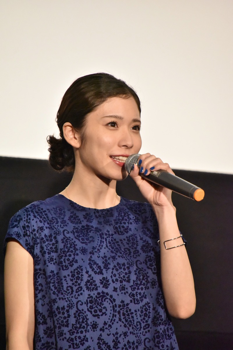 松岡茉優