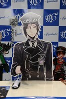 スクウェア・エニックスブースでは、「黒執事」セバスチャン・ミカエリスとの握手会を開催中。