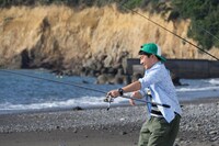 ドラマスペシャル「釣りバカ日誌 新入社員 浜崎伝助」（仮）より。(c)やまさき十三・北見けんいち・小学館/テレビ東京/松竹