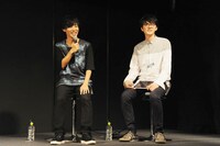 左から岡本信彦、林士平氏。