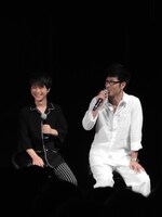 左から河西健吾、櫻井孝宏。