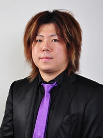 橋本崇載八段
