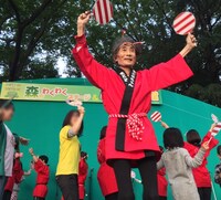 「グワシ!! まことちゃんステージ＠井の頭公園森のわくわくステージ」のイメージ。