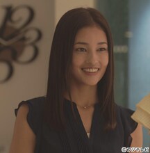 「世にも奇妙な物語 ’16秋の特別編」より、黒木メイサ。