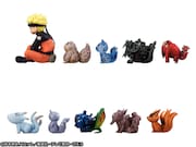 フィギュアの側面画像。