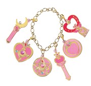 全種集めてチェーンに付けることも。