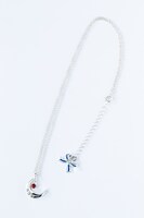 音済百太郎モデルのネックレス。