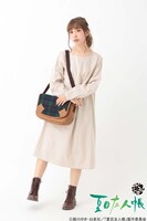 「夏目友人帳コラボワンピース」ベージュ着用画像