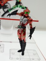 「S.H.Figuarts 仮面ライダーアマゾンアルファ」